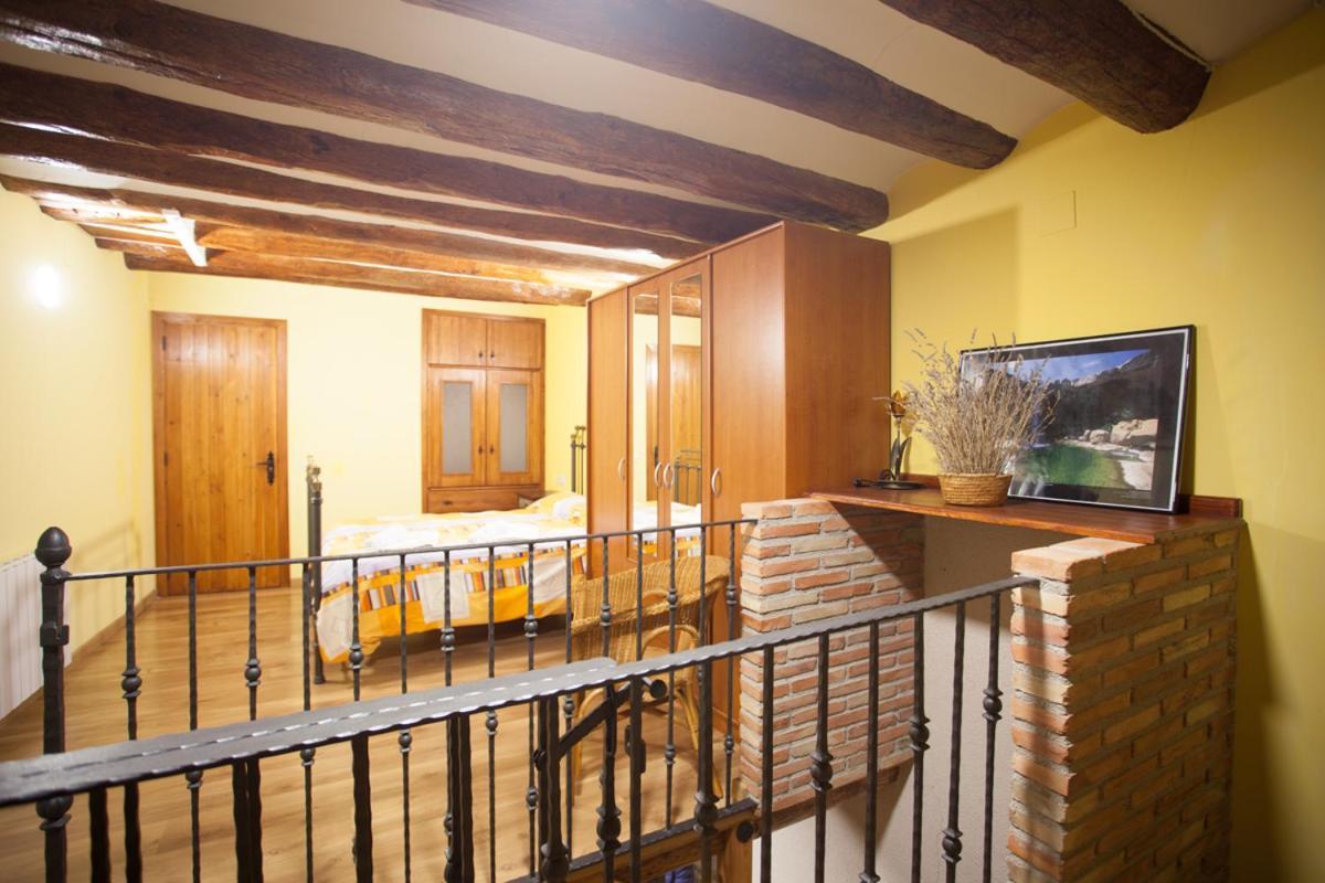 Casa Carranclanc Apartment Penarroya De Tastavins Exterior photo